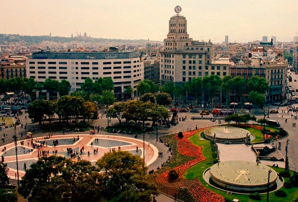 Plaza de Cataluña: Tu guía para descubrir lo mejor de Barcelona